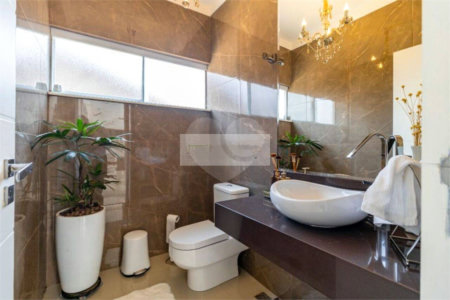 Casa à venda com 3 quartos, sendo 1 suíte, no condomínio Vale do Sol, Bom Jesus dos Perdões - SP