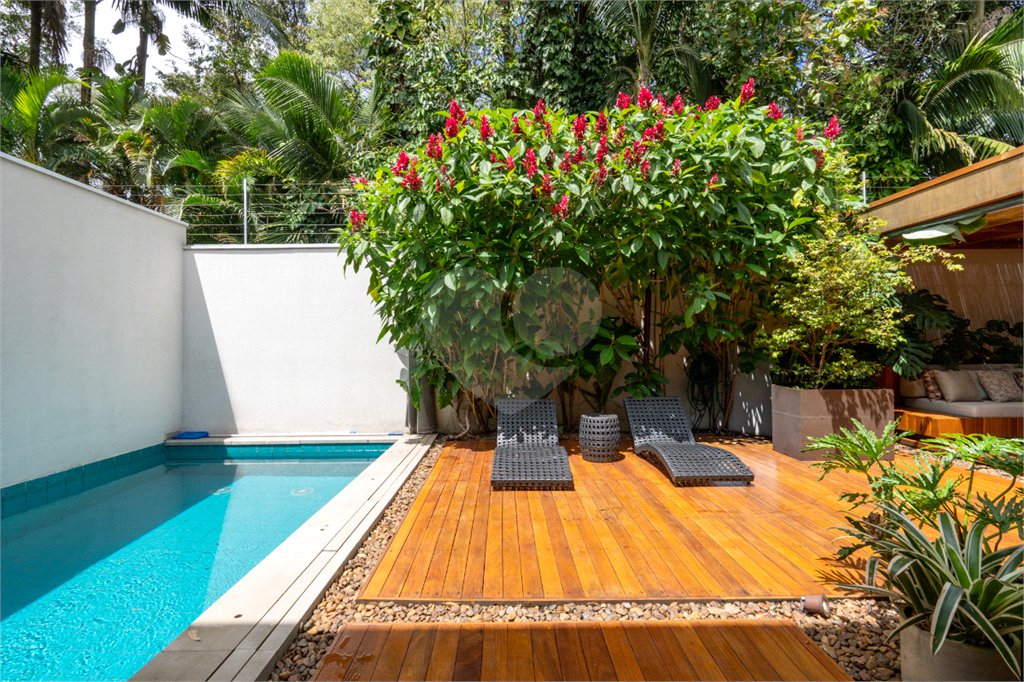 Casa à venda com 3 suítes no condomínio Modernne, São Paulo - SP