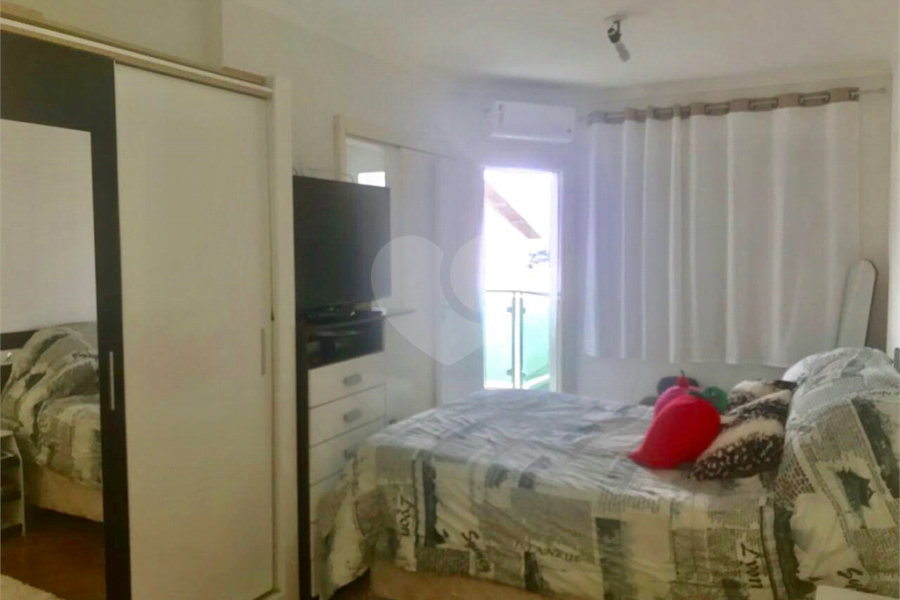 Casa à venda com 2 suítes no condomínio Cachoeira do Arari, São Paulo - SP