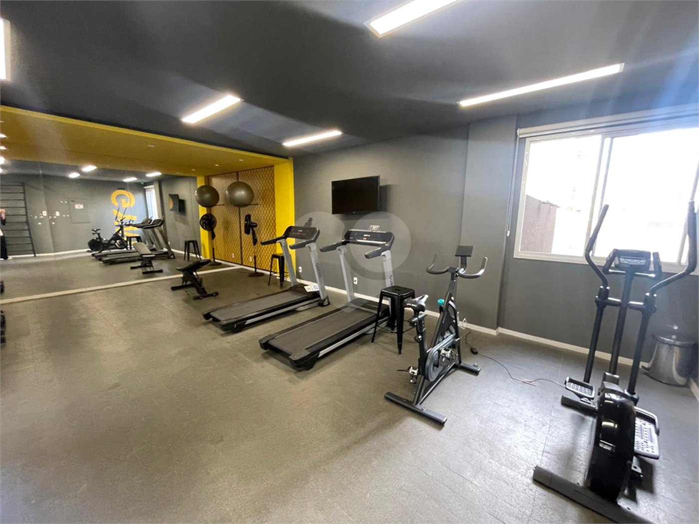 Apartamento à venda ou para alugar com 1 suíte em Água Branca, São Paulo, SP