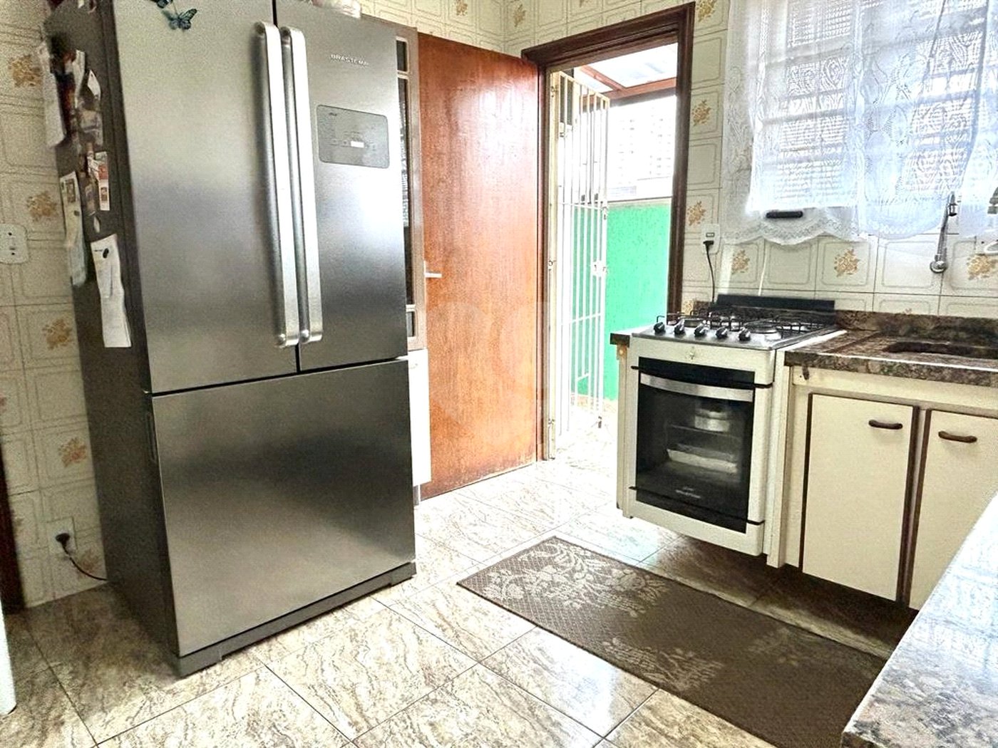 Casa à venda com 5 quartos, sendo 1 suíte, em Vila Mazzei, São Paulo, SP