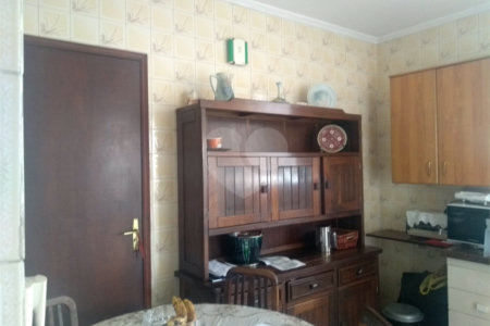 Apartamento à venda com 3 quartos, sendo 1 suíte,  no Centro, Mogi das Cruzes, SP