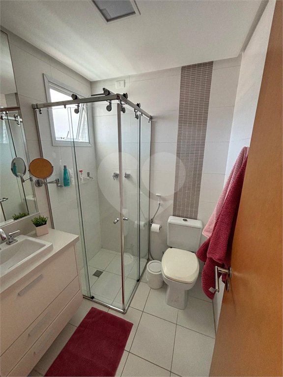 Apartamento à venda com 3 quartos, sendo 1 suíte, em Canto do Forte, Praia Grande, SP