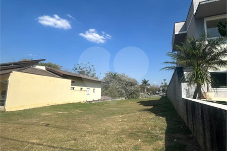 Terreno à venda com 1 suíte no condomínio Reserva dos Vinhedos, Louveira - SP