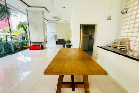 Apartamento à venda ou para alugar com 4 quartos, sendo 1 suíte, em Itaim Bibi, São Paulo, SP