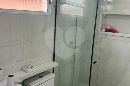 Casa à venda com 2 quartos no condomínio Recanto das Graças, Cotia - SP