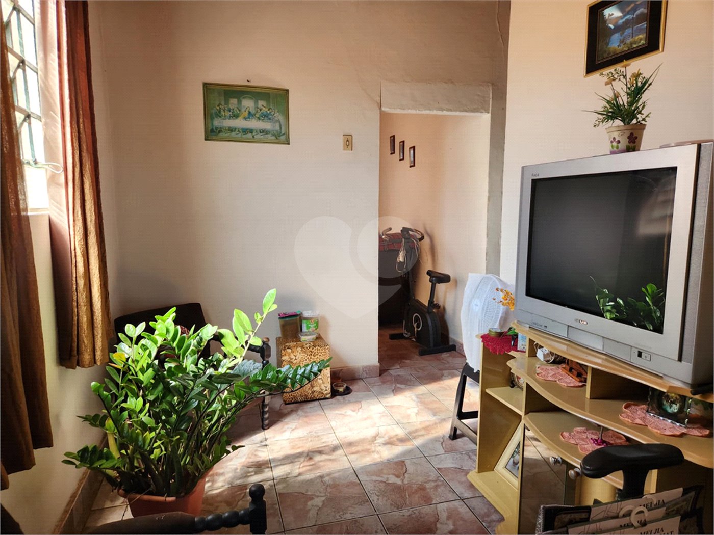 Casa à venda com 3 quartos em Vila Suconasa, Araraquara, SP