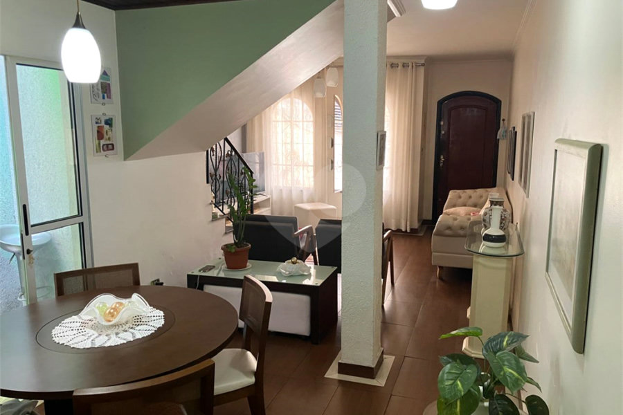 Sobrado à venda com 3 quartos, sendo 1 suíte, em Jaçanã, São Paulo, SP