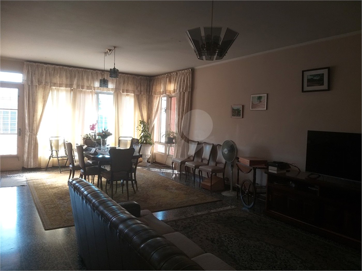 Casa à venda com 4 quartos, sendo 1 suíte, em Vila Galvão, Guarulhos, SP