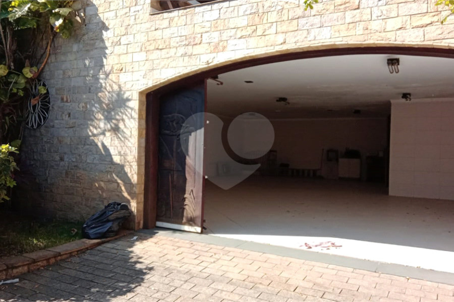 Sobrado à venda com 4 quartos, sendo 1 suíte, em Vila Rosália, Guarulhos, SP