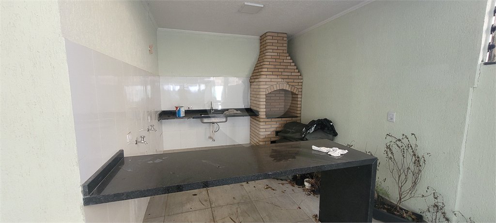 Sobrado à venda com 4 quartos, sendo 2 suítes, em Vila Irmãos Arnoni, São Paulo, SP