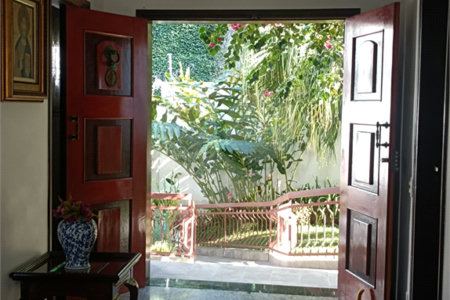Sobrado à venda com 5 quartos, sendo 4 suítes,  em Rolinópolis, São Paulo, SP