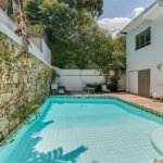 Casa de Vila à venda com 4 quartos, sendo 3 suítes,  em Alto da Boa Vista, São Paulo, SP