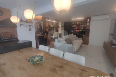 Apartamento à venda com 2 quartos, sendo 1 suíte, em Vila Santa Catarina, São Paulo, SP