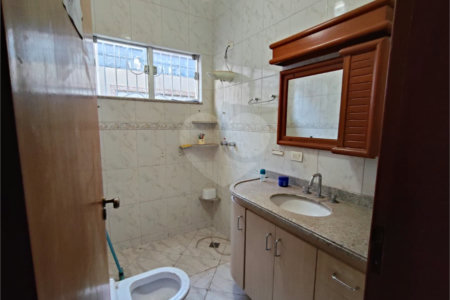 Casa à venda com 3 quartos, sendo 1 suíte,  no Centro, Itapetininga, SP