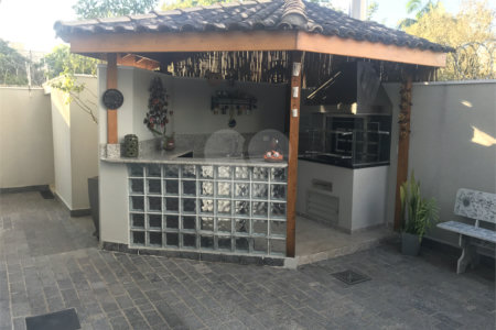 Sobrado à venda com 3 quartos, sendo 1 suíte, em Jardim Petrópolis, São Paulo, SP