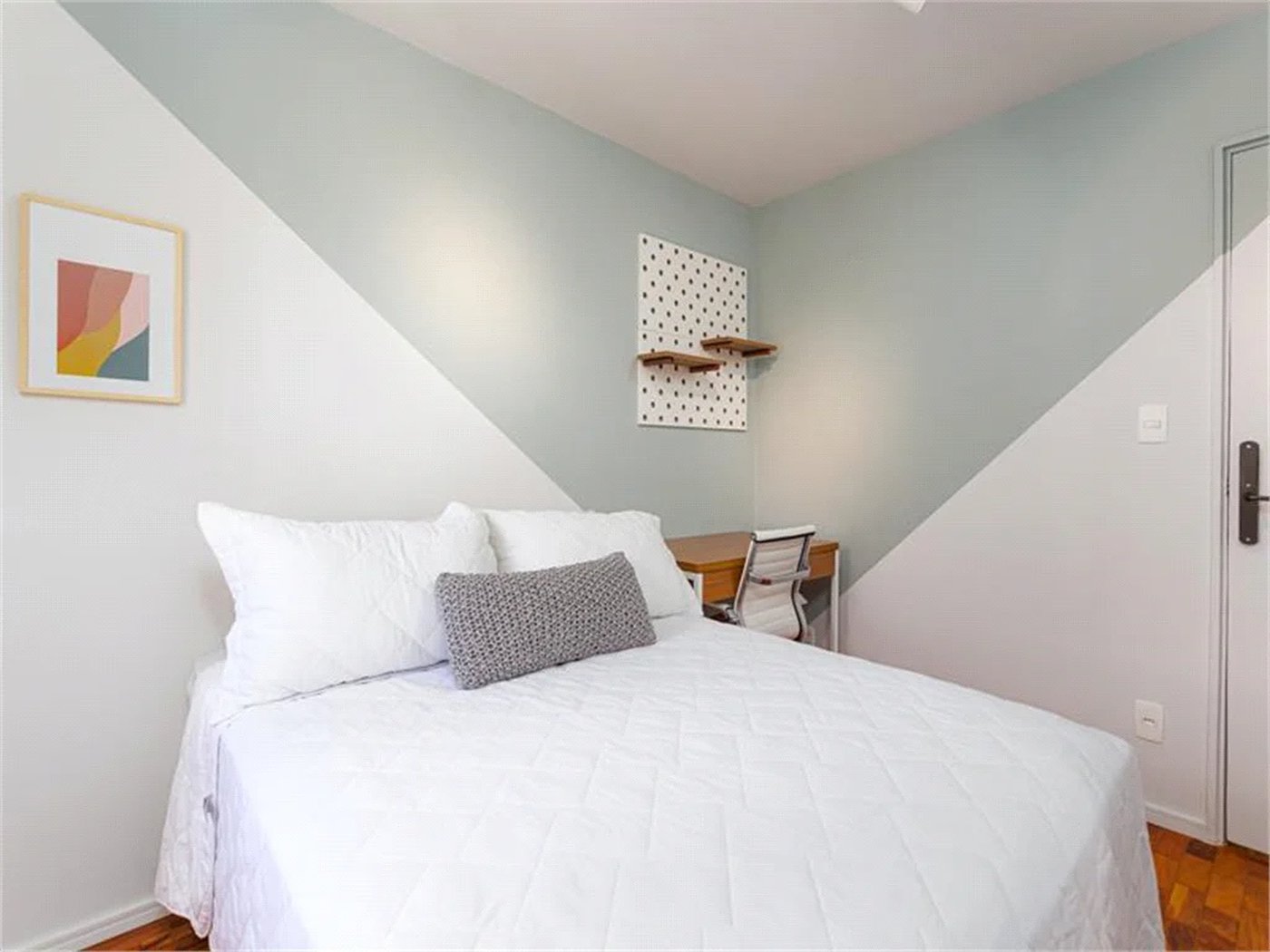 Apartamento à venda com 4 quartos, sendo 1 suíte, em Vila Cordeiro, São Paulo, SP