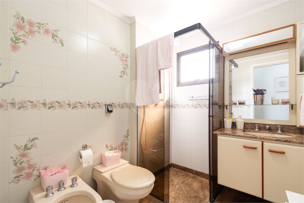 Apartamento à venda com 3 suítes em Jardim Anália Franco, São Paulo, SP