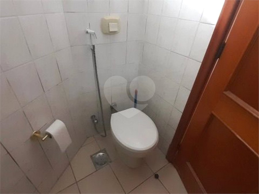Apartamento à venda com 3 quartos, sendo 1 suíte,  em Lagoa, Rio de Janeiro, RJ