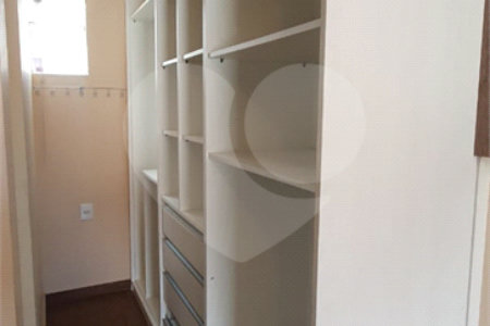 Casa à venda com 3 quartos, sendo 1 suíte, em Itu Novo Centro, Itu, SP