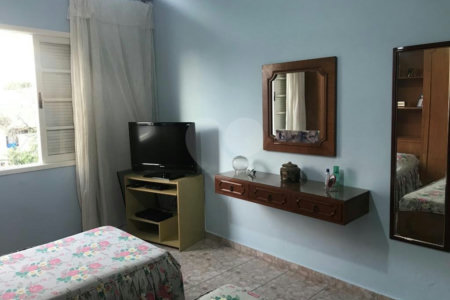 Sobrado à venda com 3 quartos, sendo 1 suíte, em Santa Teresinha, São Paulo, SP
