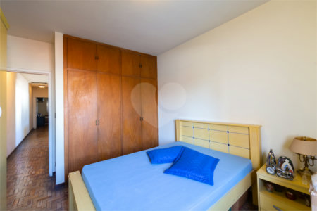 Sobrado à venda com 3 quartos em Vila Mariana, São Paulo, SP