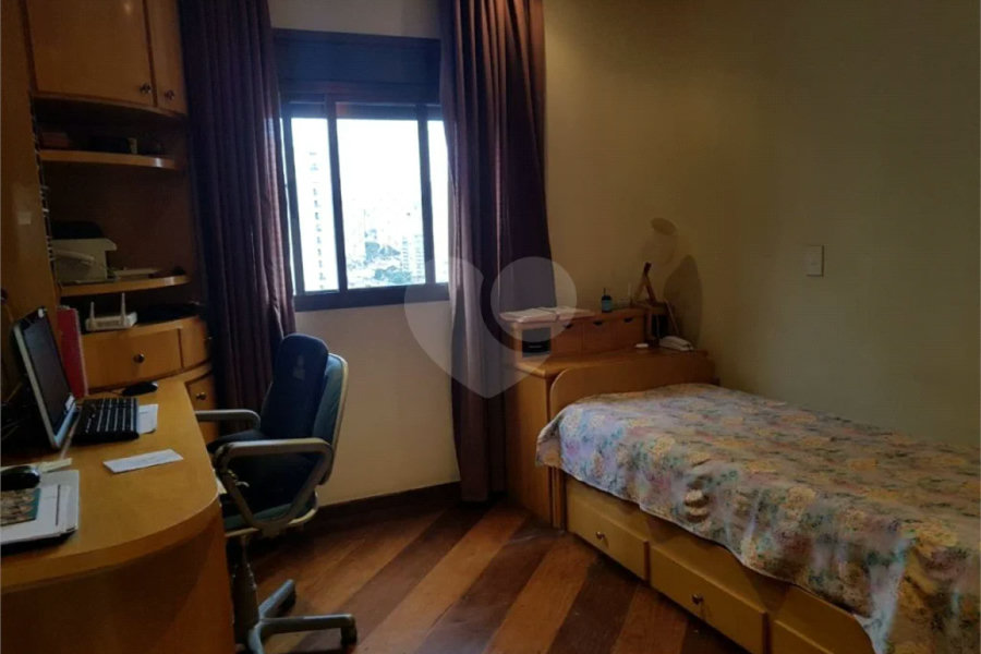 Apartamento 4 dormitórios na Saúde