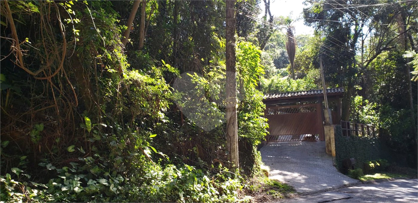 Terreno à venda no condomínio Alpes da Cantareira, Mairiporã - SP