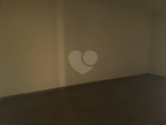 Casa à venda com 4 quartos, sendo 2 suítes,  em Santana, São Paulo, SP