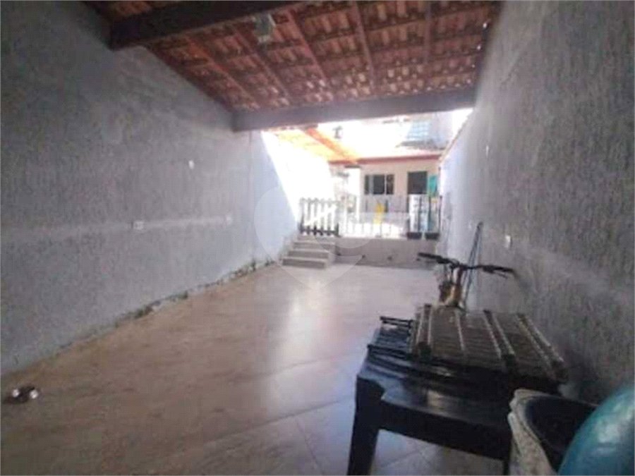 Casa à venda com 2 quartos, sendo 1 suíte,  em Vila Miranda, Itaquaquecetuba, SP