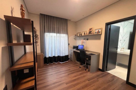 Casa à venda com 4 suítes no condomínio Alphaville Nova Esplanada 4, Votorantim - SP