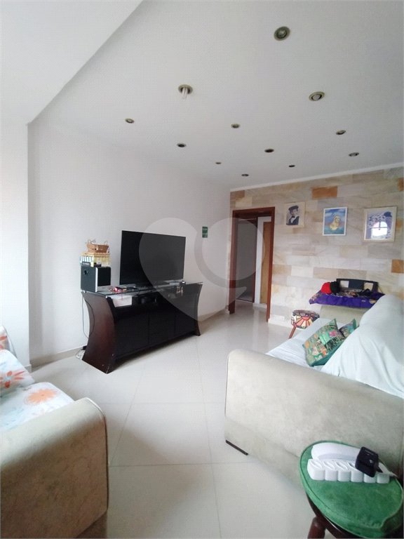 Casa à venda com 3 quartos, sendo 1 suíte, em Horto Florestal, São Paulo, SP
