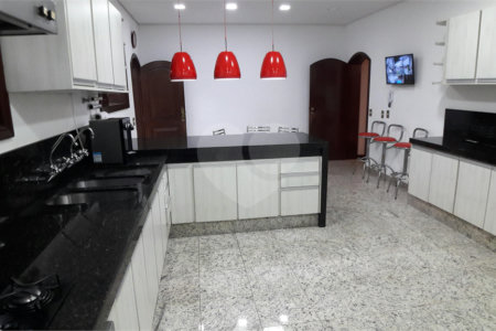Casa à venda com 4 suítes em Lar São Paulo, São Paulo, SP
