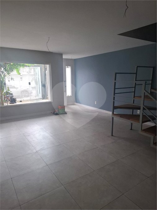 Casa à venda com 3 quartos, sendo 1 suíte, em Campo Grande, Rio de Janeiro, RJ