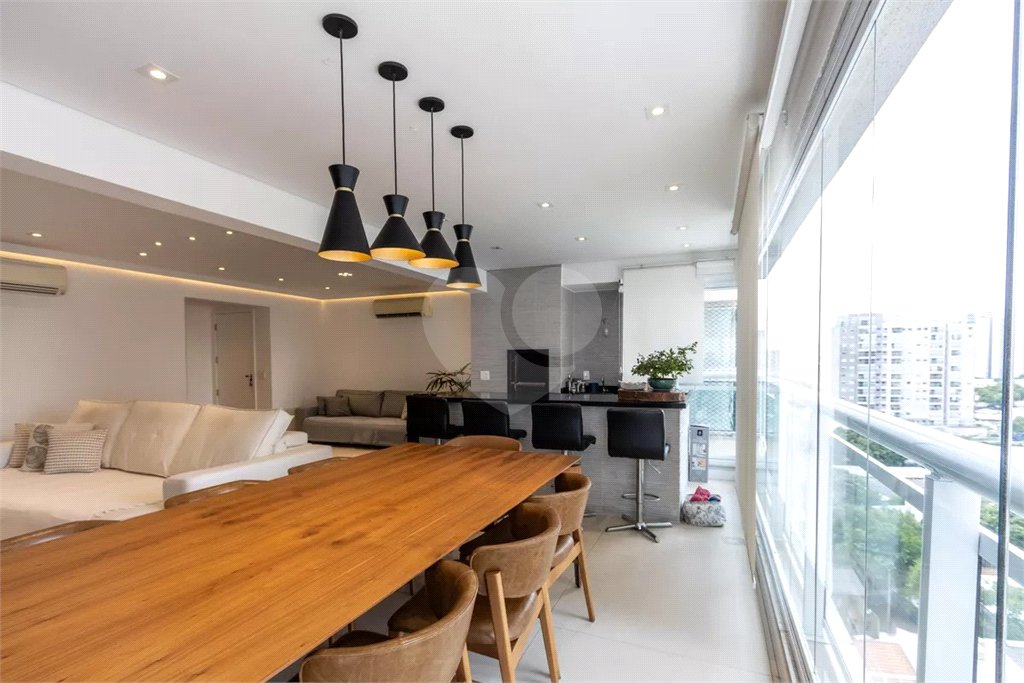Apartamento à venda com 2 suítes em Barra Funda, São Paulo, SP