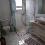 Sobrado à venda com 4 quartos, sendo 1 suíte, em Vila Lúcia, São Paulo, SP