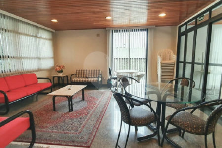 Apartamento à venda no Planalto Paulista de 147m² com 3 suítes e 3 vagas.