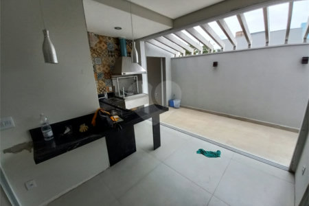 Casa Térrea no Condomínio Reserva Aquarela.
