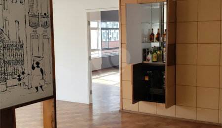 Apartamento à venda com 4 quartos, sendo 1 suíte, em Bela Vista, São Paulo, SP