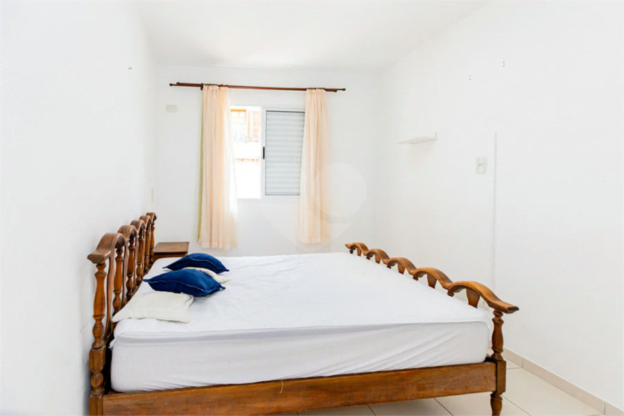Casa no condomínio Condomínio Villa de São Paulo para venda com 2 quartos, sendo 2 suítes , 200m²