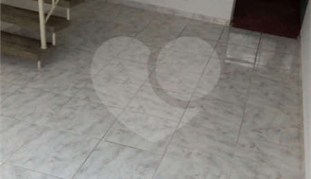 Sobrado à venda com 2 quartos em Quarta Parada, São Paulo, SP