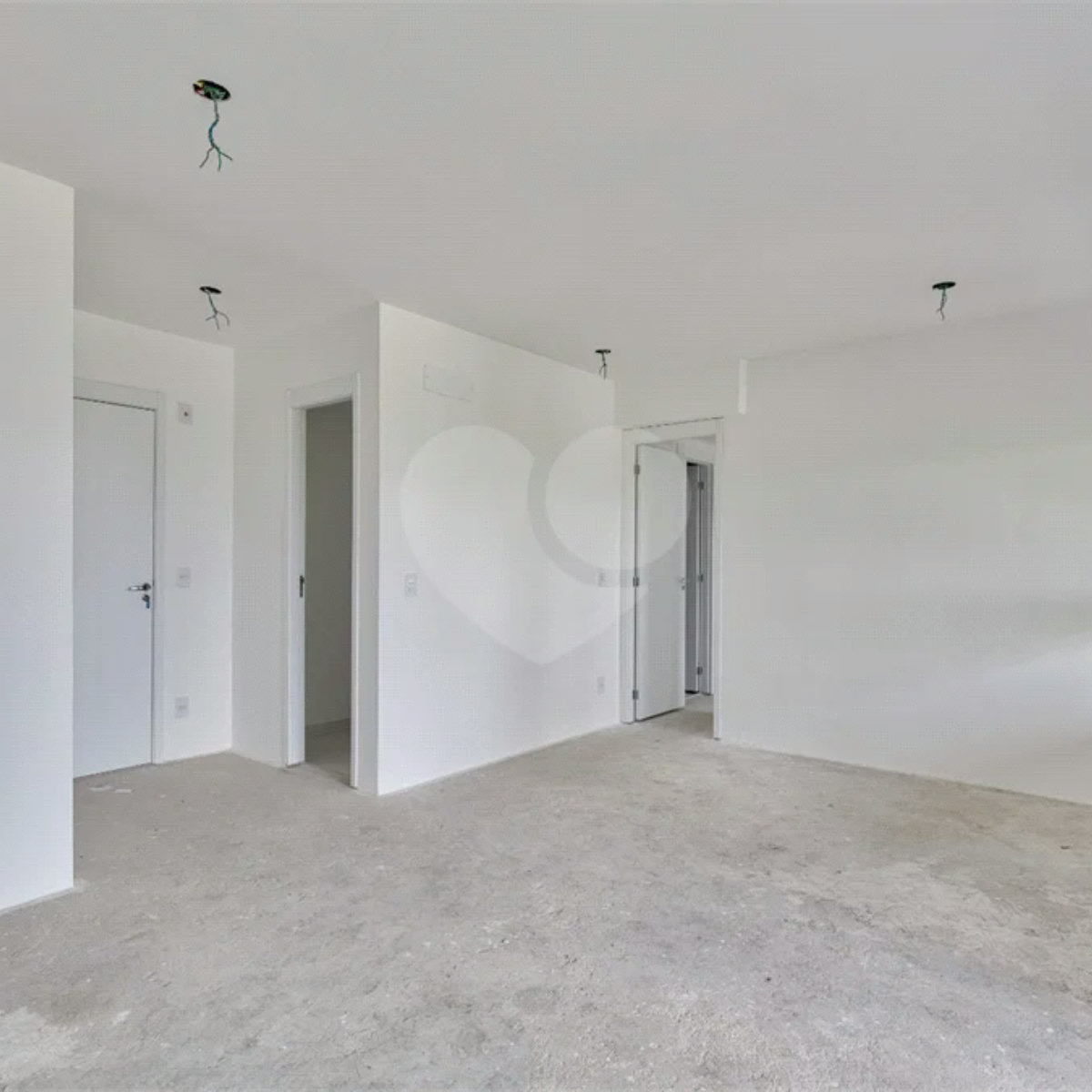 Apartamento à venda com 3 quartos, sendo 1 suíte,  em Alto da Boa Vista, São Paulo, SP