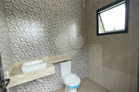 Casa térrea encantadora - Terreno 544m² (17 x 32m), com 198m² no Bairro Estância Brasil - Atibaia