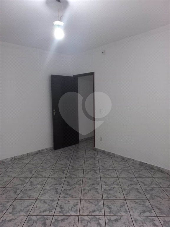 Casa térrea para venda no Jardim Bicão