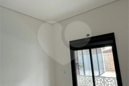Casa térrea encantadora - Terreno 544m² (17 x 32m), com 198m² no Bairro Estância Brasil - Atibaia