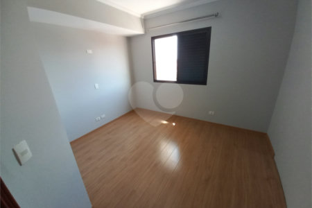 Duplex no Edifício Acapulco.