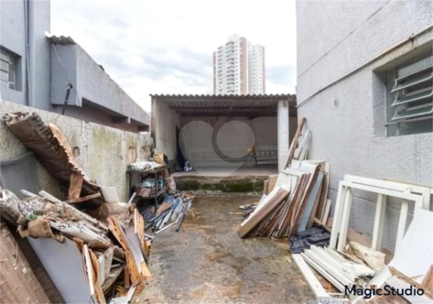 Prédio com 911m² , disponível para venda ou locação na Av. Washingtonís , em Santo Amaro.