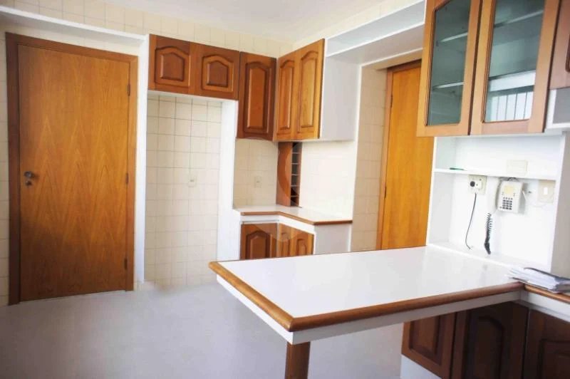 Apartamento para alugar com 4 quartos, sendo 3 suítes,  em Brooklin, São Paulo, SP