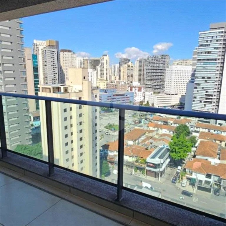 Apartamento no Itaim Bibi de 45m2 com 1 dorm, 1 banheiro, 1vaga. Estuda permuta. Viva a um passo dos melhores shoppings, hospitais, escolas e rodovias principais com 1 dorm, 1 banheiro, 1 vaga. Estuda permuta