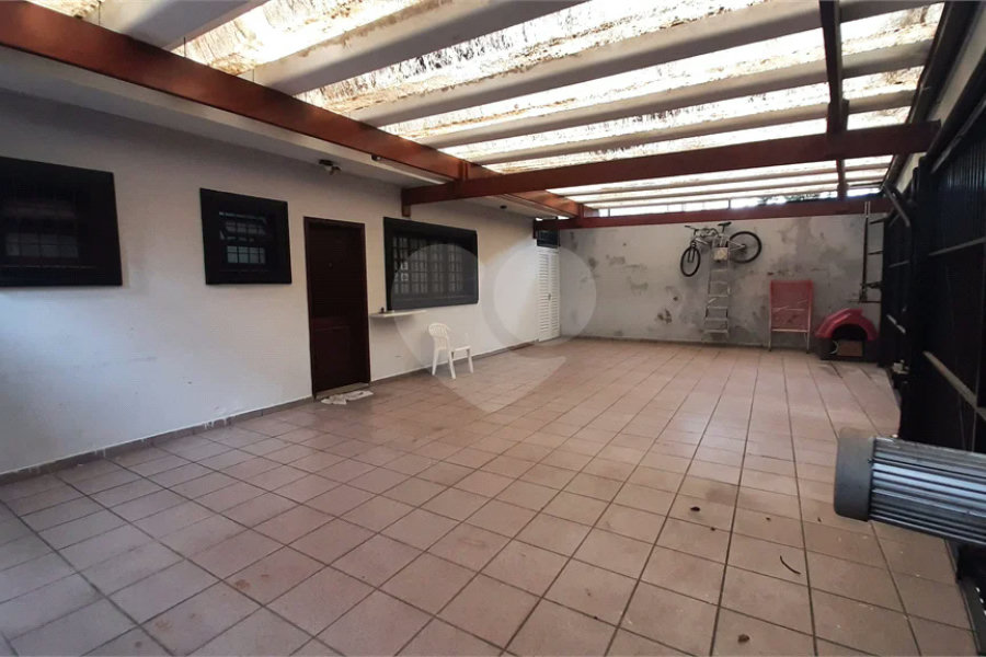 Vende-se Casa incrível no Jardim Prudência!